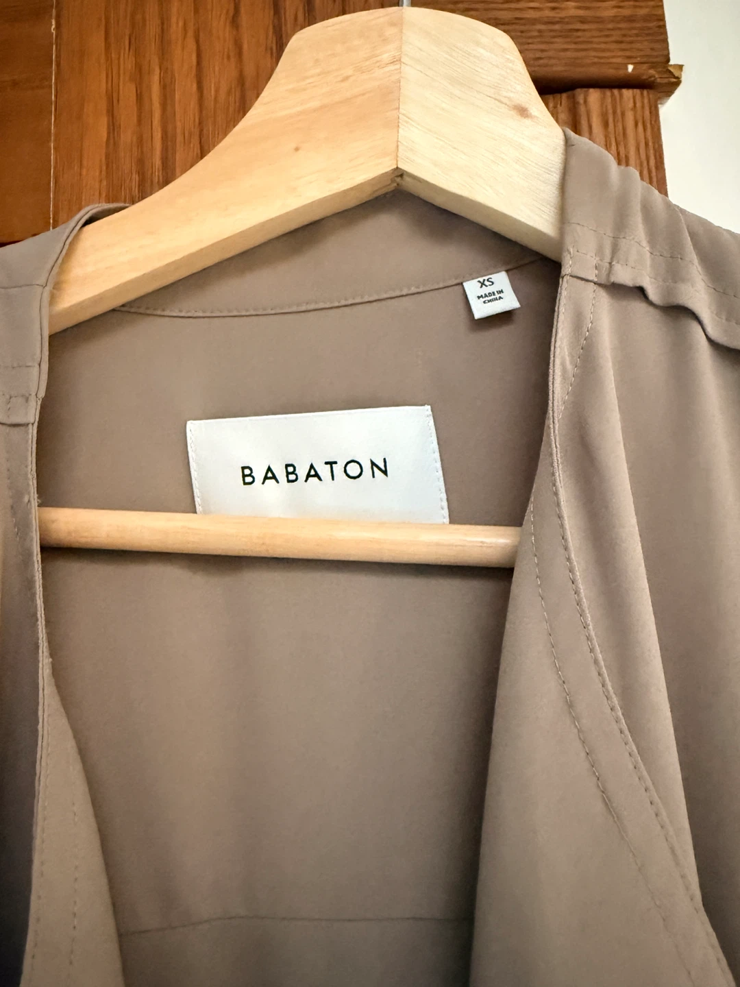 Babaton Aritzia Grey Lightweight Trench Coat - XS - photo 3