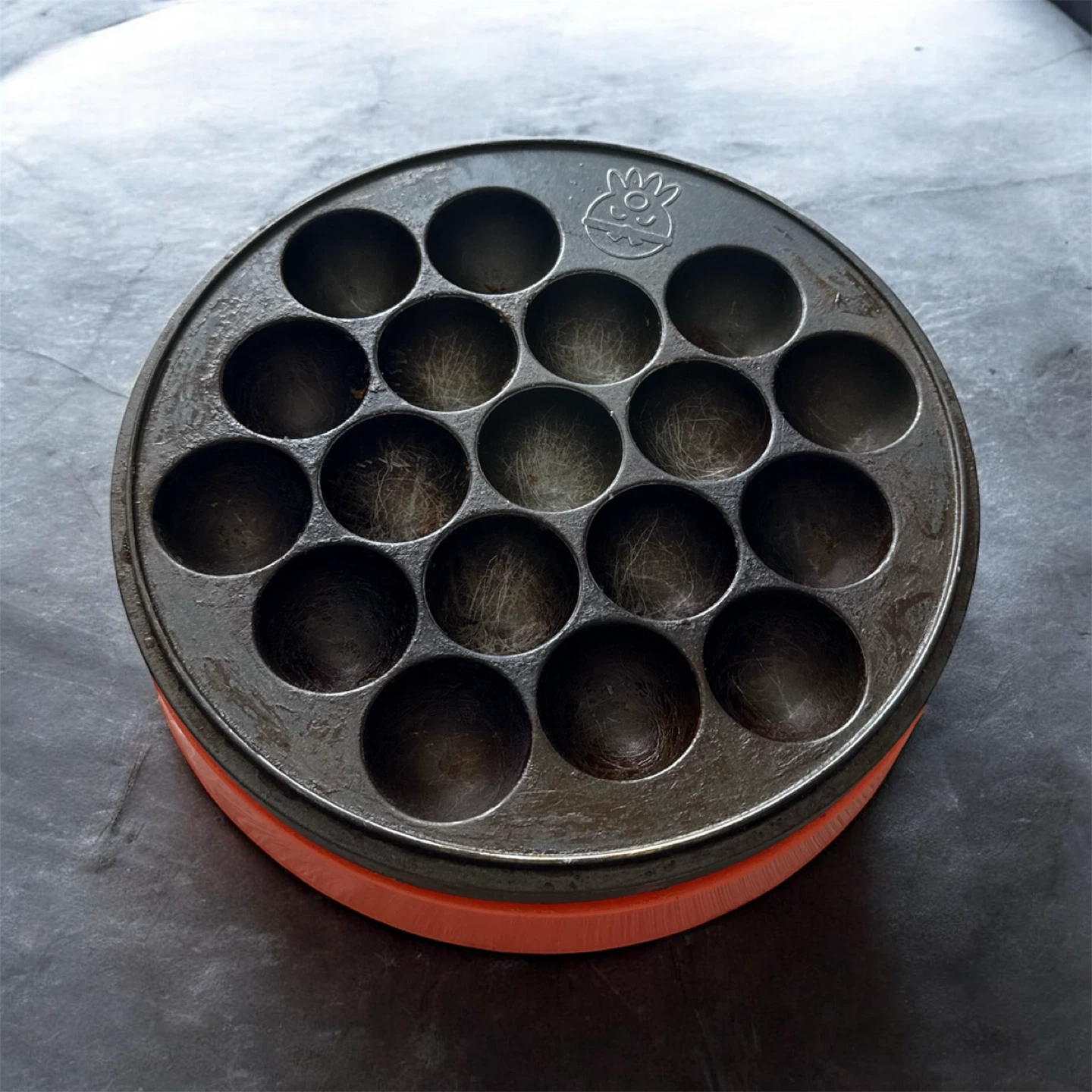Takoyaki Pan with 16 Wells