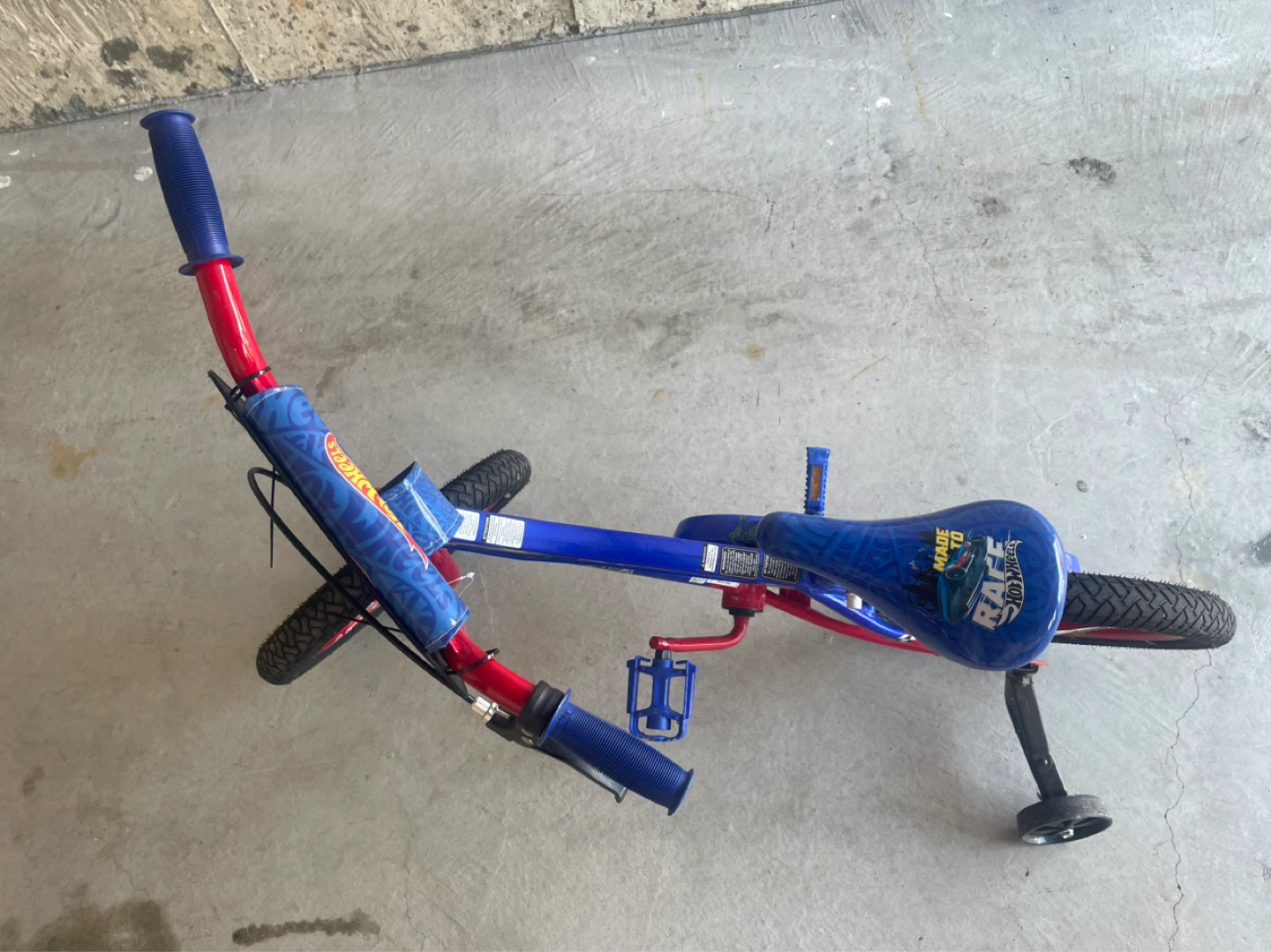 Hot Wheels Kids Bike - photo 4