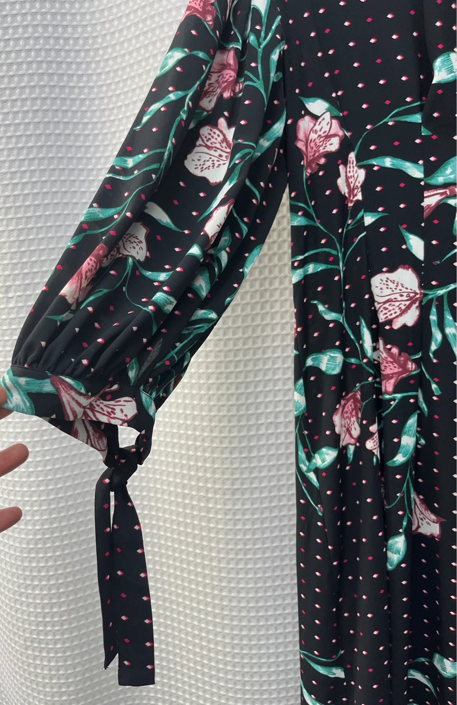 H&M Floral Print Long Sleeve Dress Size 10 - photo 2
