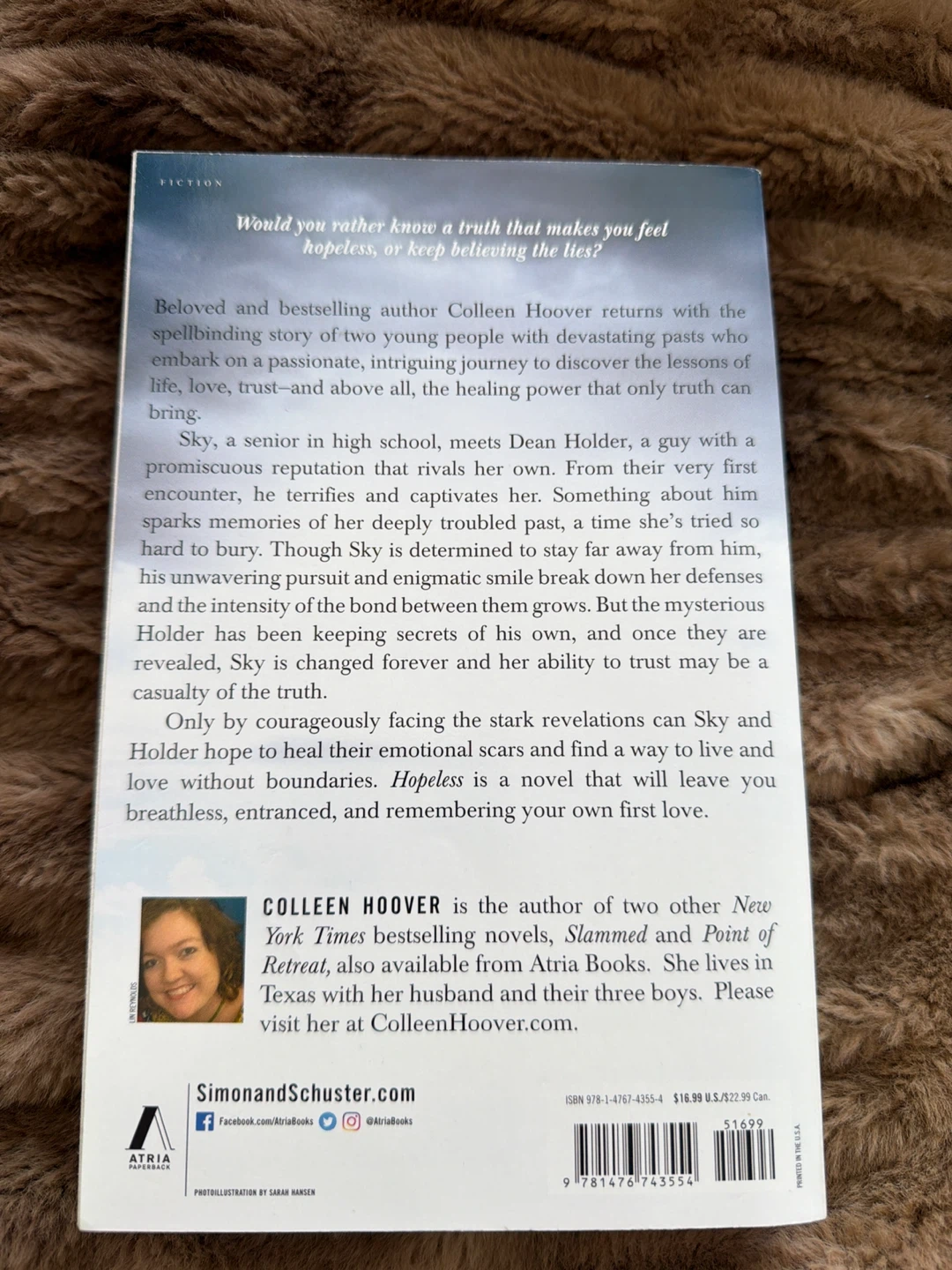 Hopeless by Colleen Hoover Novel - photo 2