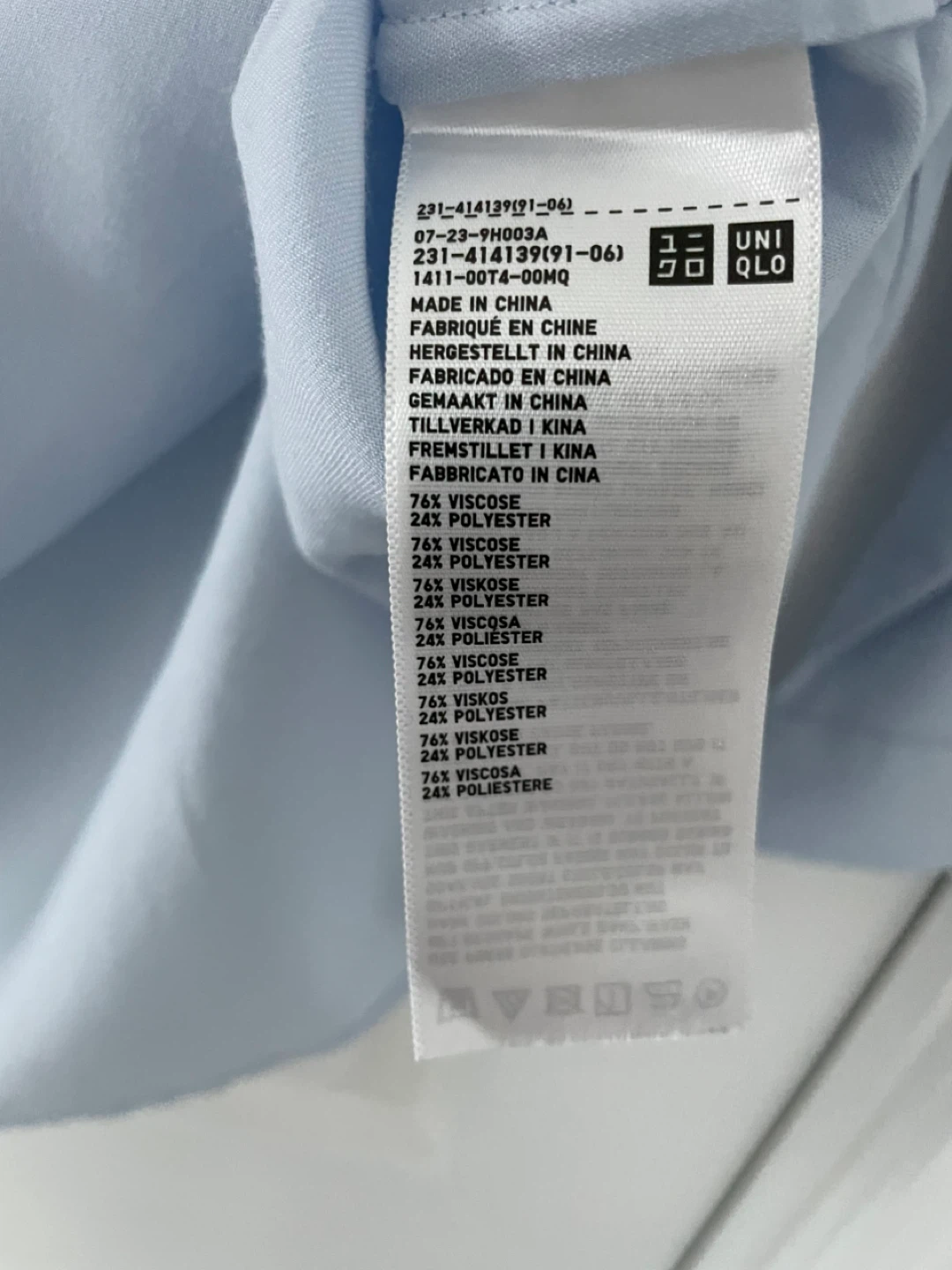 UNIQLO Blue V-Neck Blouse - Size S - photo 4