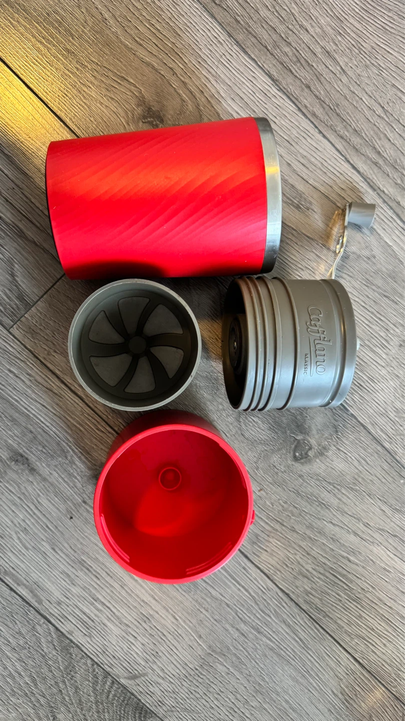 Portable Coffee Grinder and brewer - photo 3