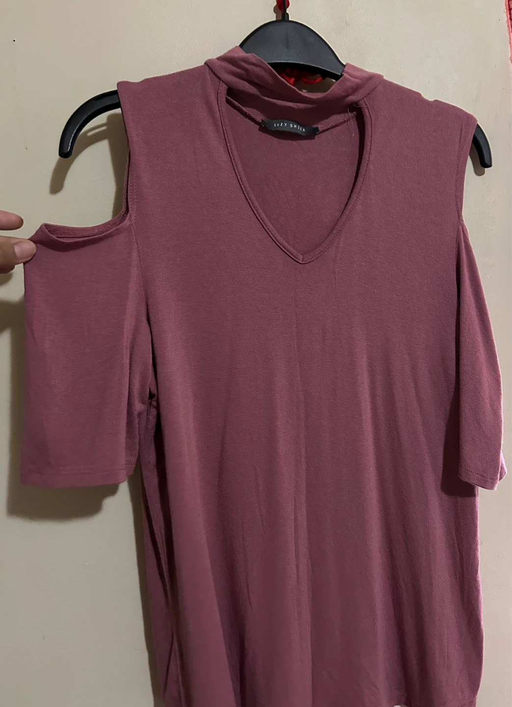 suzy shier Cold Shoulder Cut-out T-Shirt - photo 3