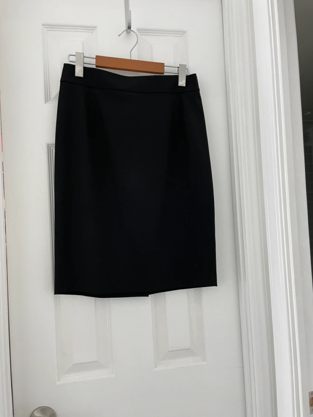 Theory Black Pencil Skirt - size 4