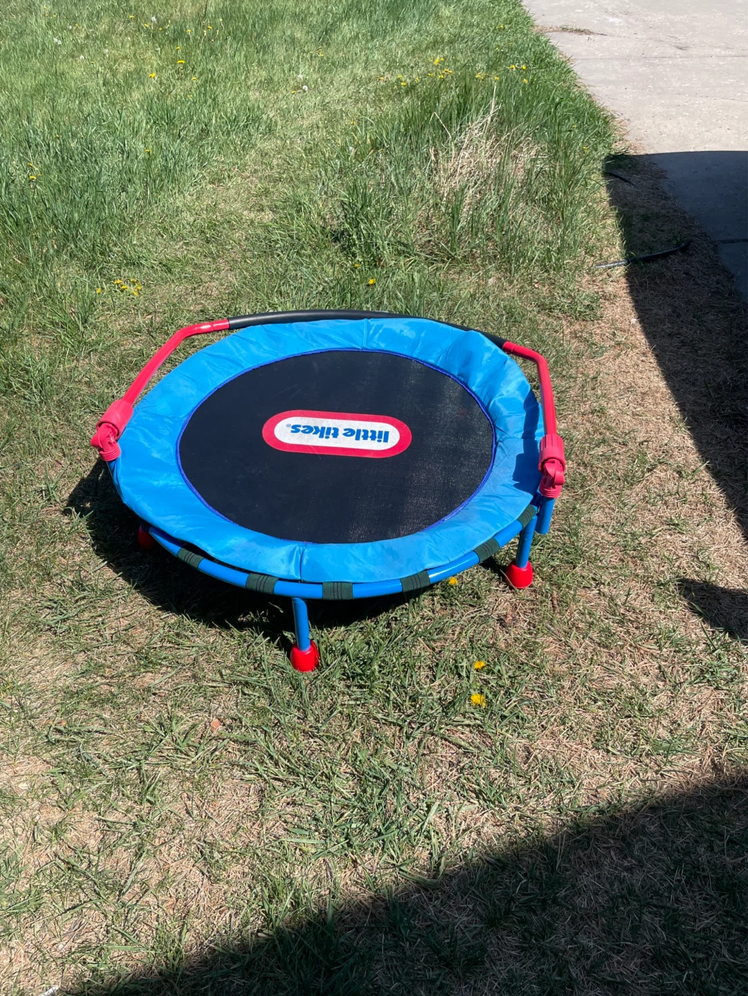 Toddler trampoline