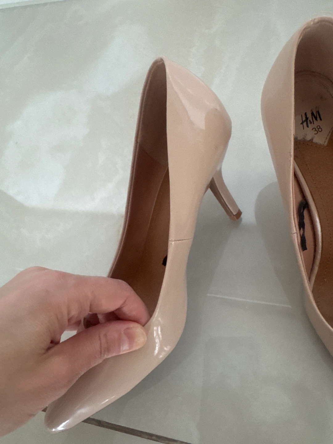 H&M Patent Pumps Size 38 - photo 2