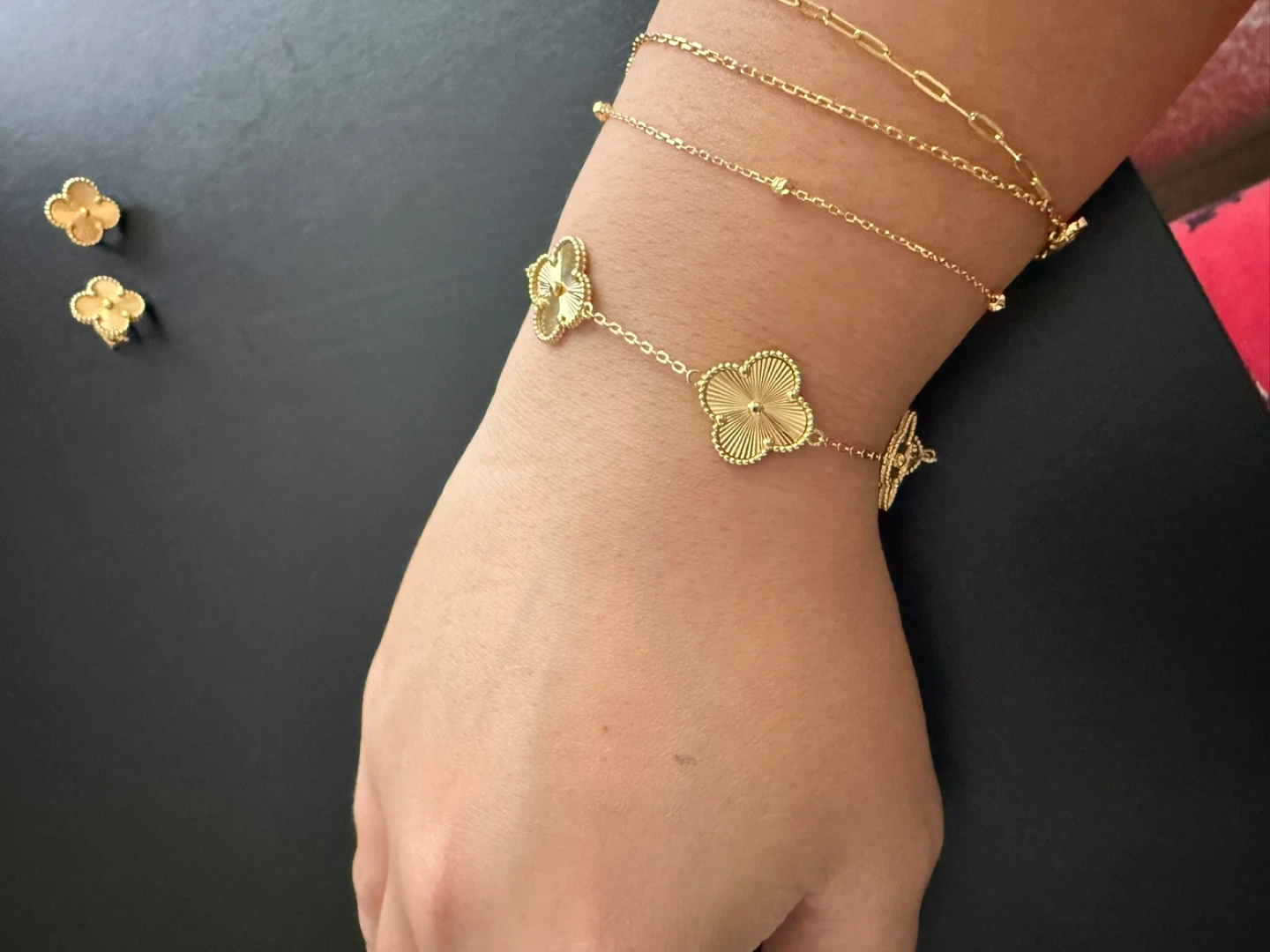 18k gold VCA Alhambra inspired bracelet - photo 3