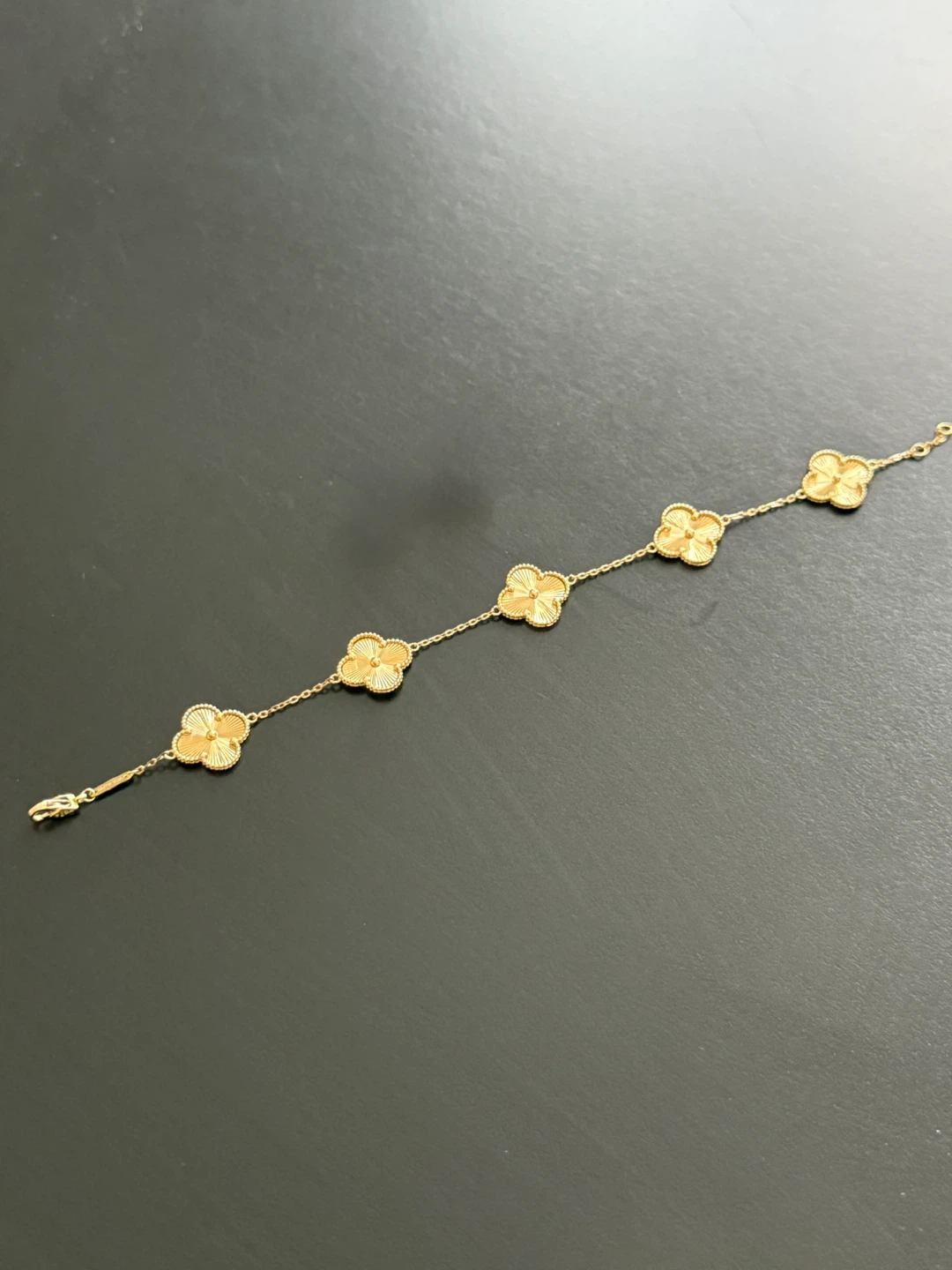 18k gold VCA Alhambra inspired bracelet