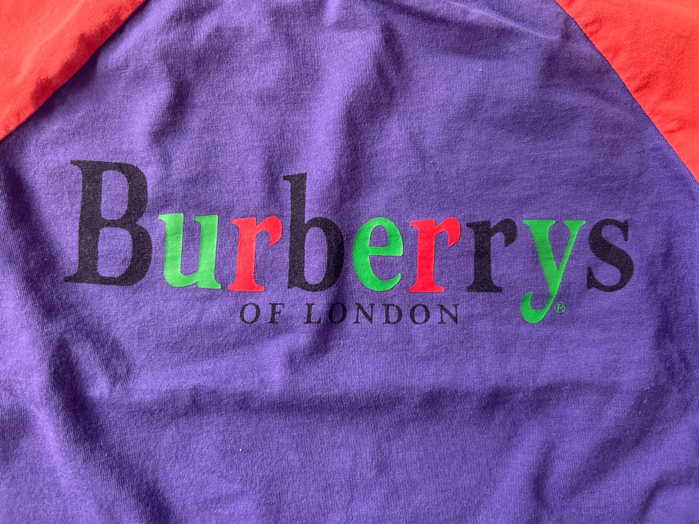 Original and authentic Burberrys of London Kids T shirt - photo 2