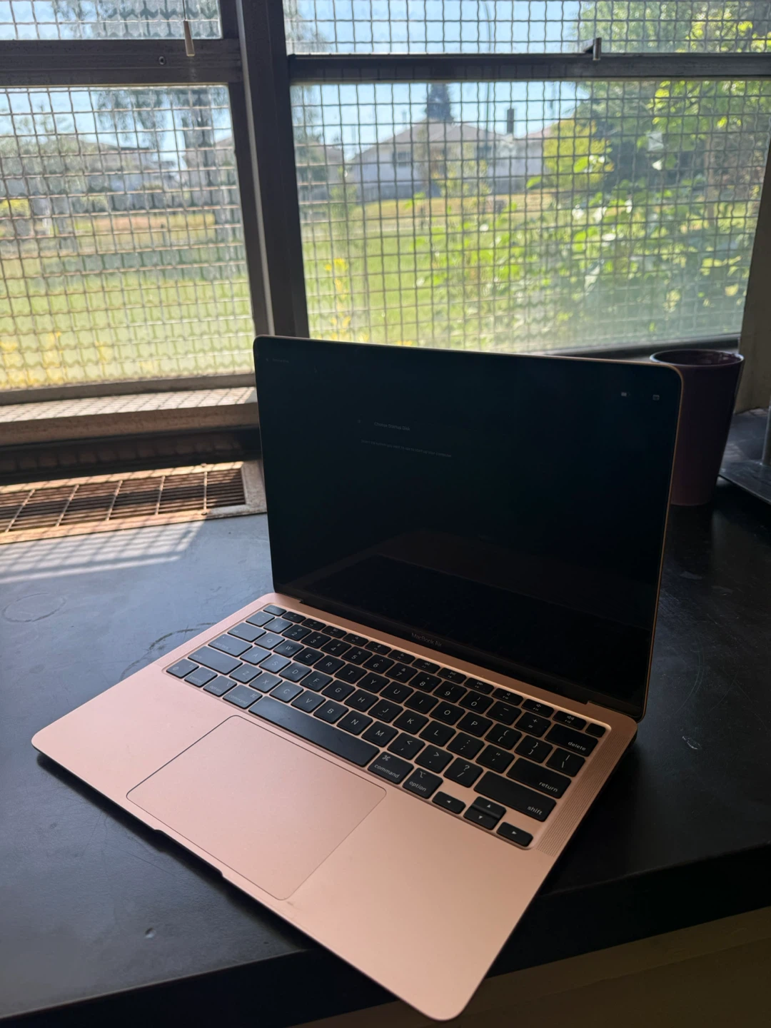 Macbook for sale with mouse (for sale urgently) - photo 3