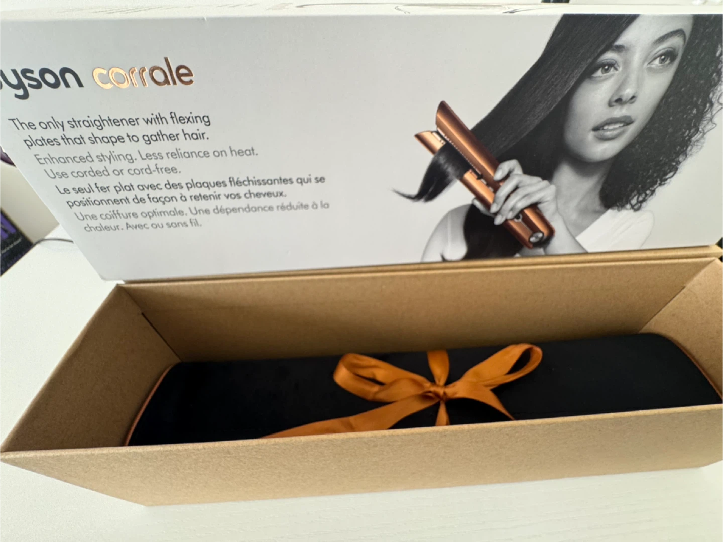 Dyson hair straightener - photo 4