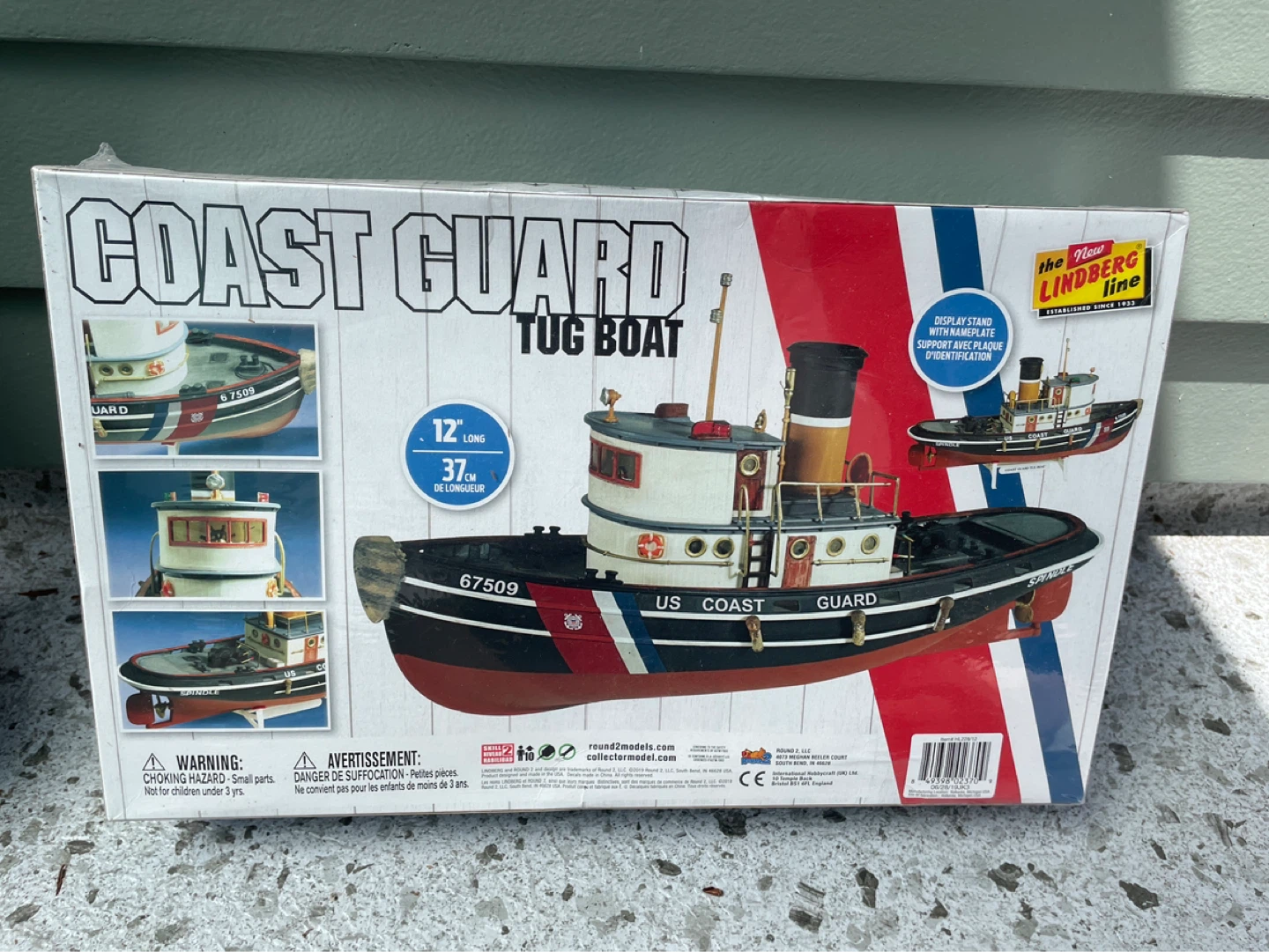 Lindberg Coast Guard Tug Boat Model Kit 1/72 Scale - photo 5