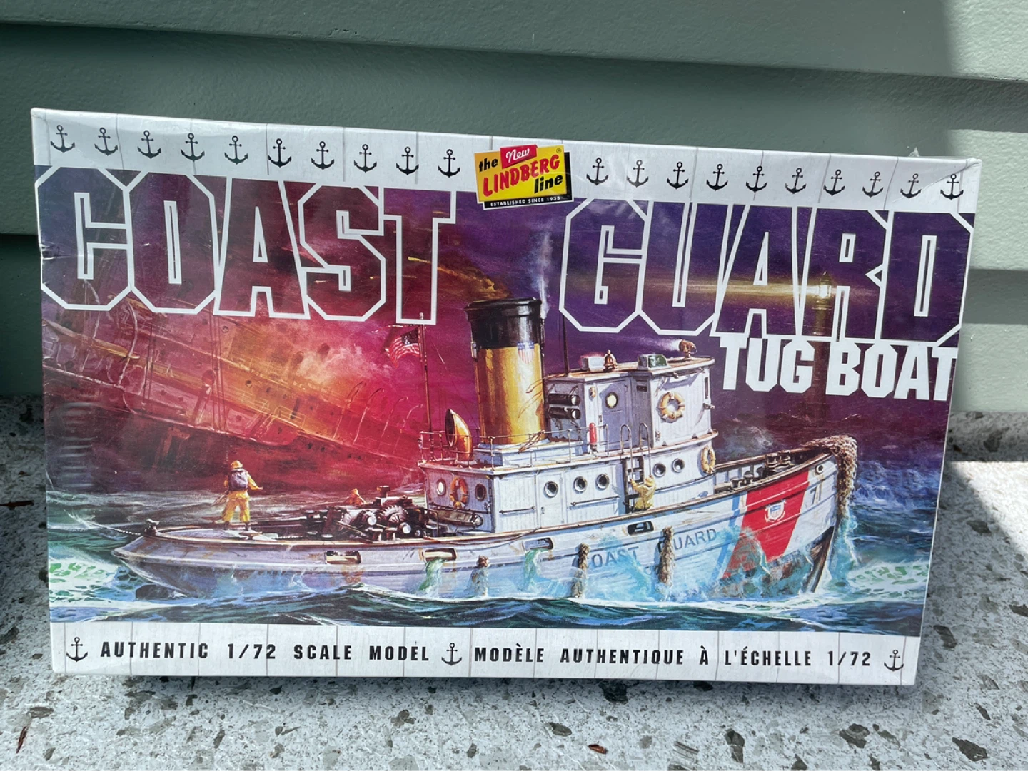 Lindberg Coast Guard Tug Boat Model Kit 1/72 Scale