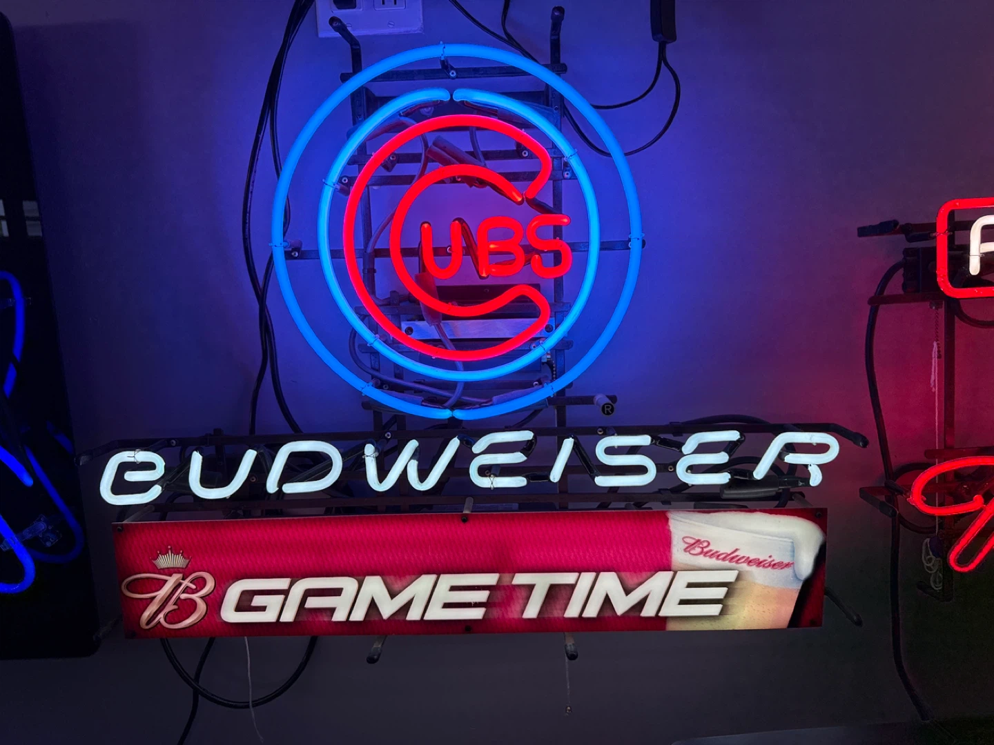 $1200 Neon signs Cubs, Bulls,Sam Adams and Busch. - photo 4