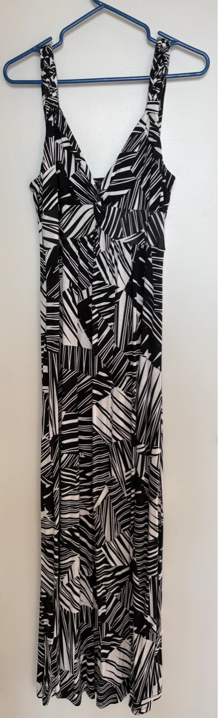 Denver Hayes Black & White Print Maxi Dress