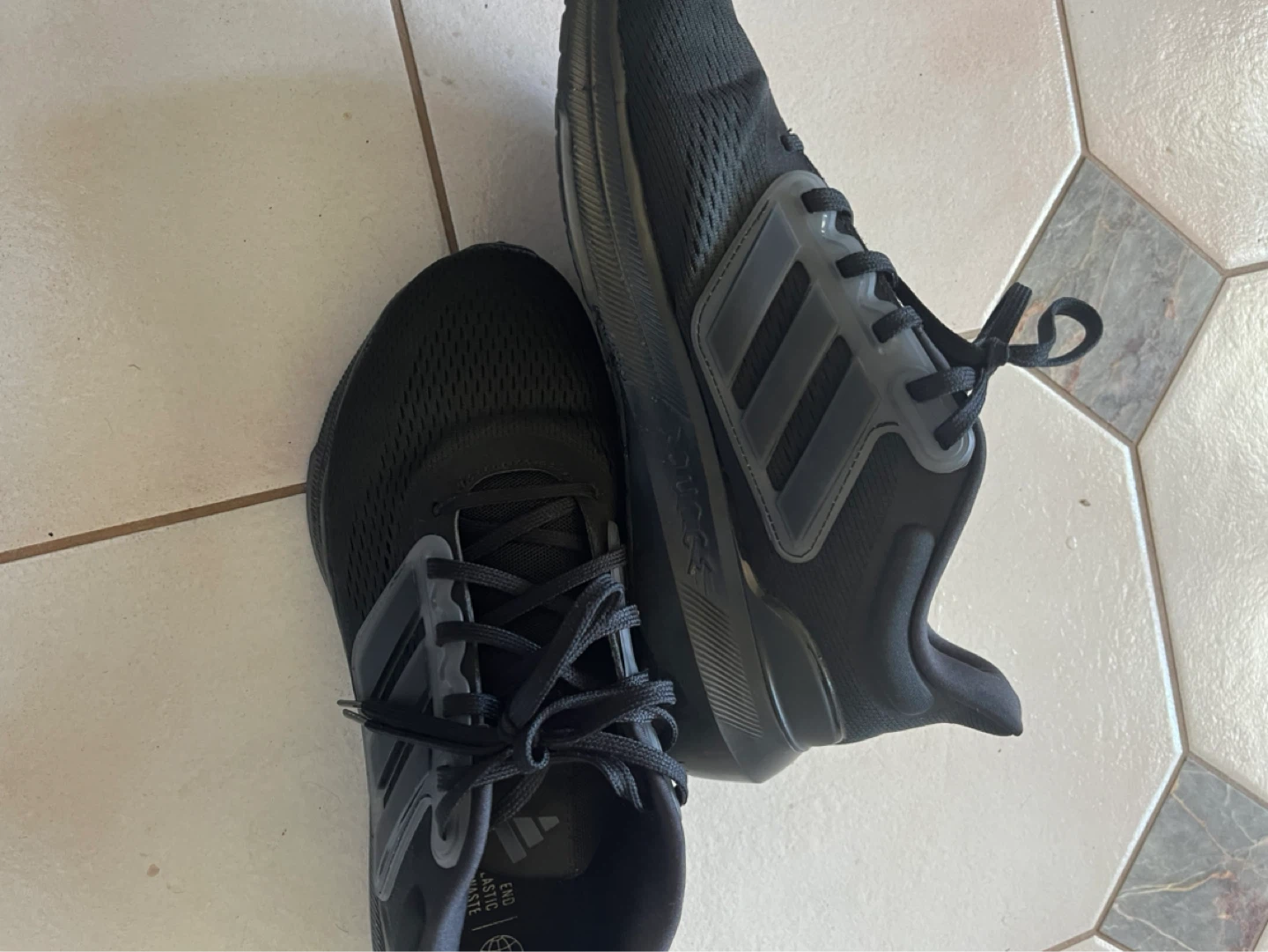 Adidas ultra bounce Running Shoes - Black - photo 2