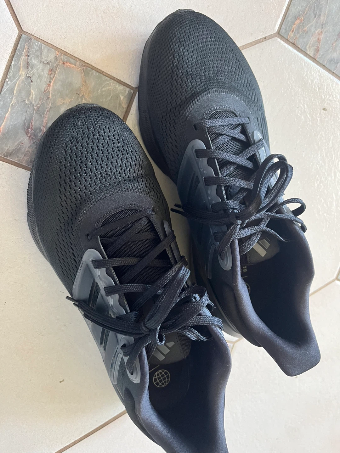Adidas ultra bounce Running Shoes - Black