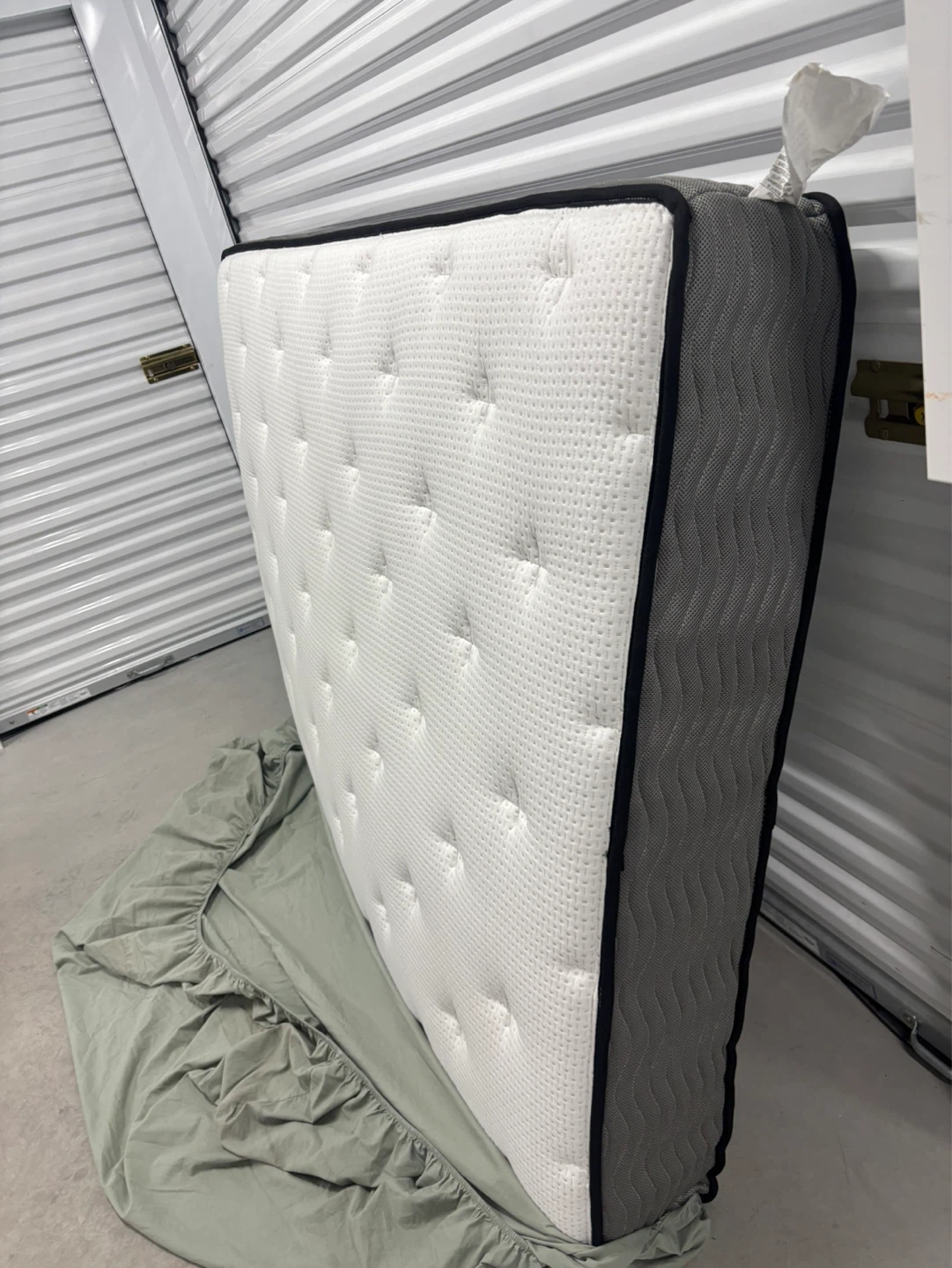 Double Size(8” memory foam mattress)