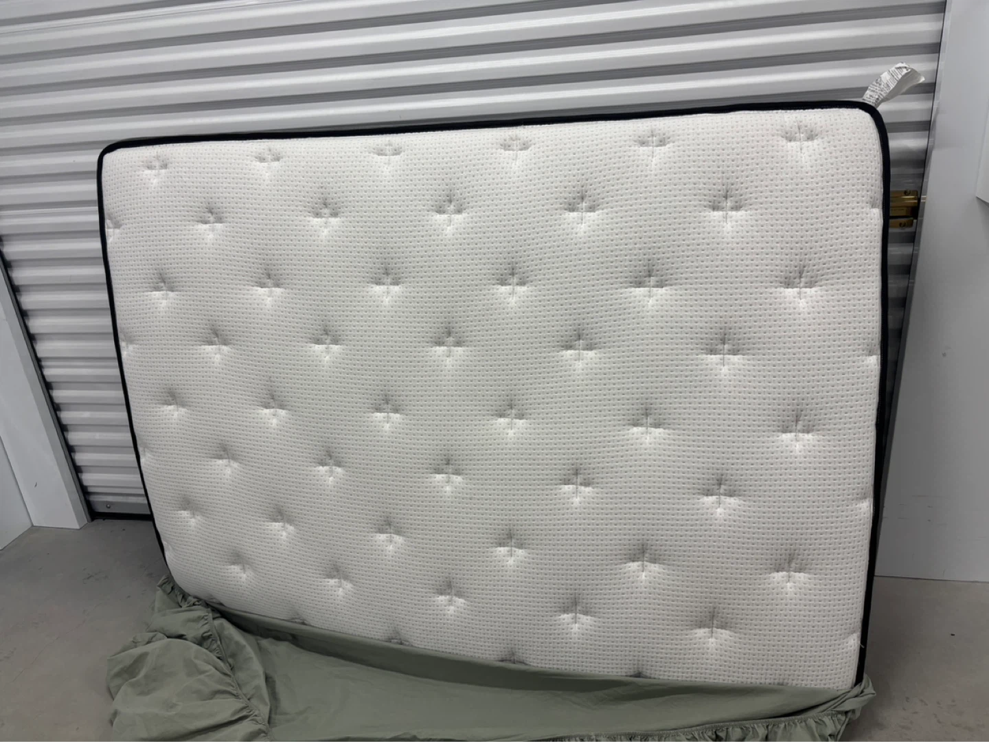 Double Size(8” memory foam mattress) - photo 2