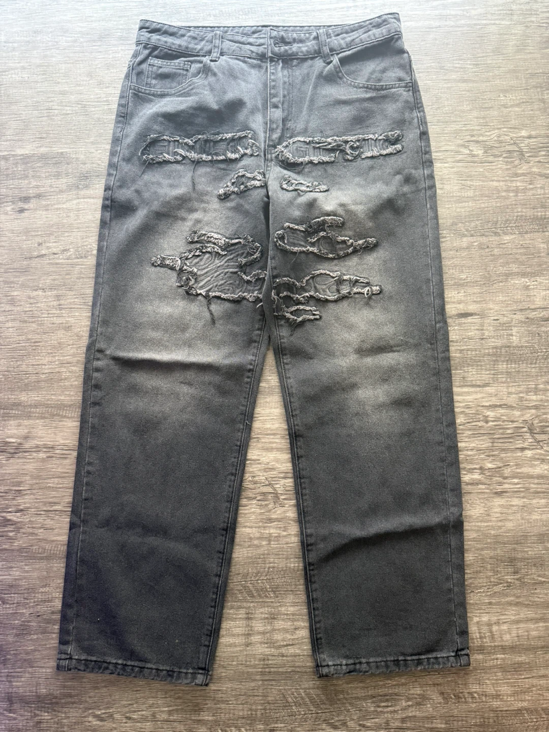 Distressed Denim Jeans - Unique designs - photo 5