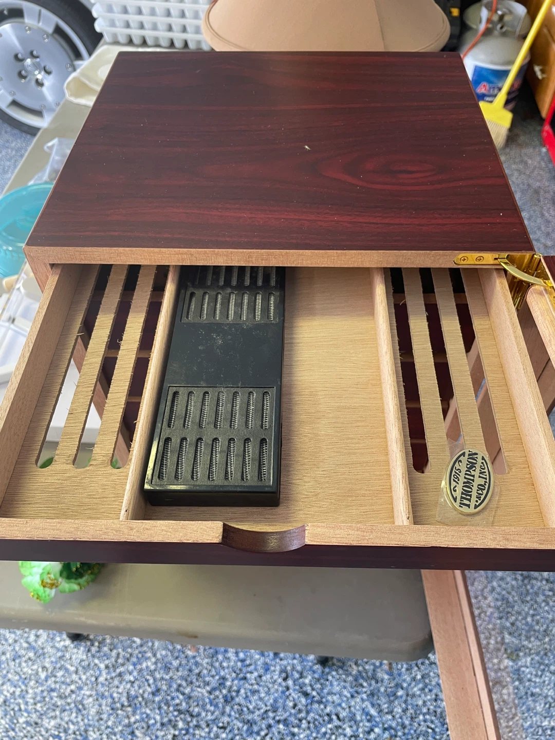 Thompson Humidor Cabinet - photo 3