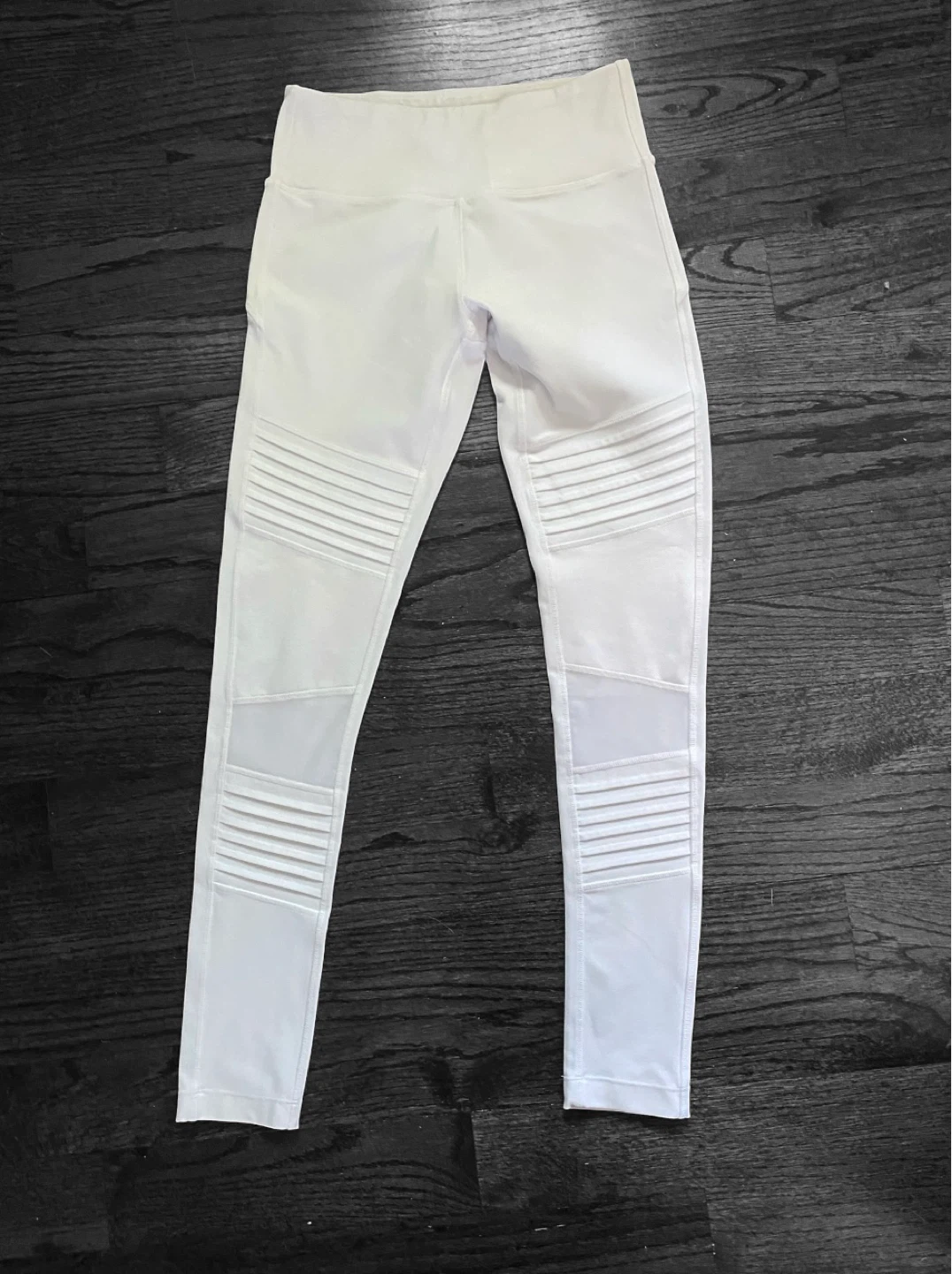 Mondttta White Leggings, Size Small