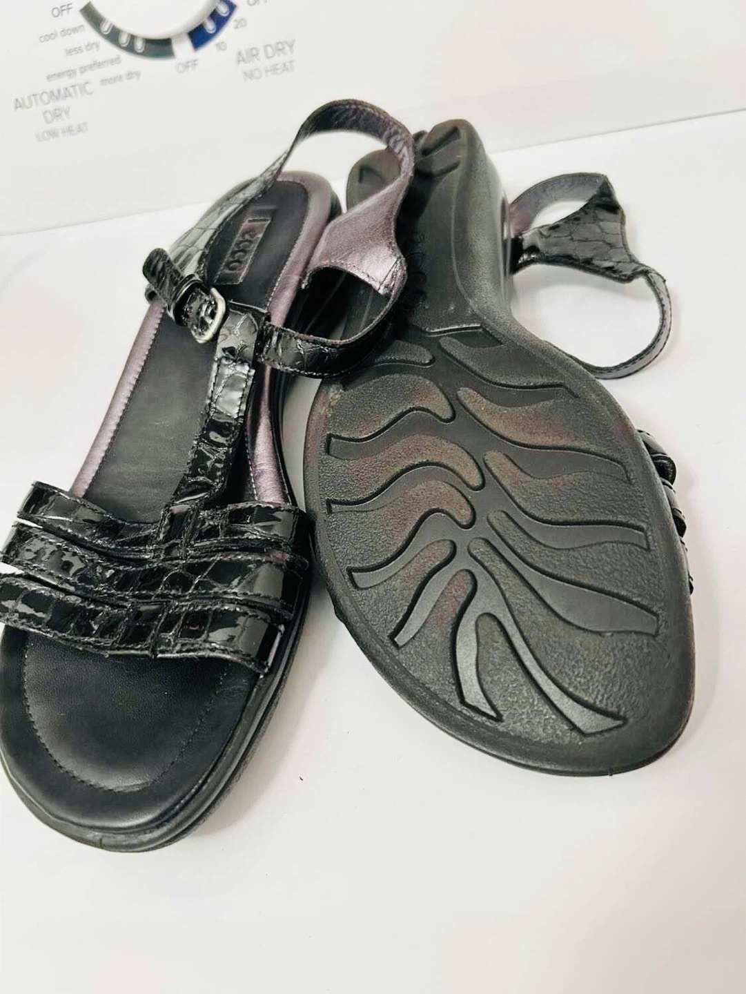 ECCO Black Sandals - photo 2