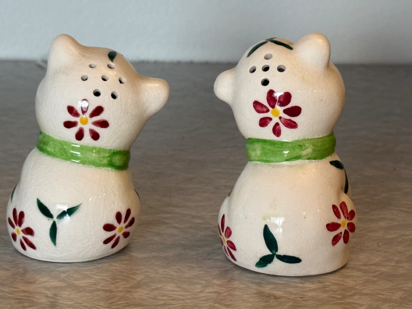 Vintage Pig Pair Salt and Pepper - photo 3