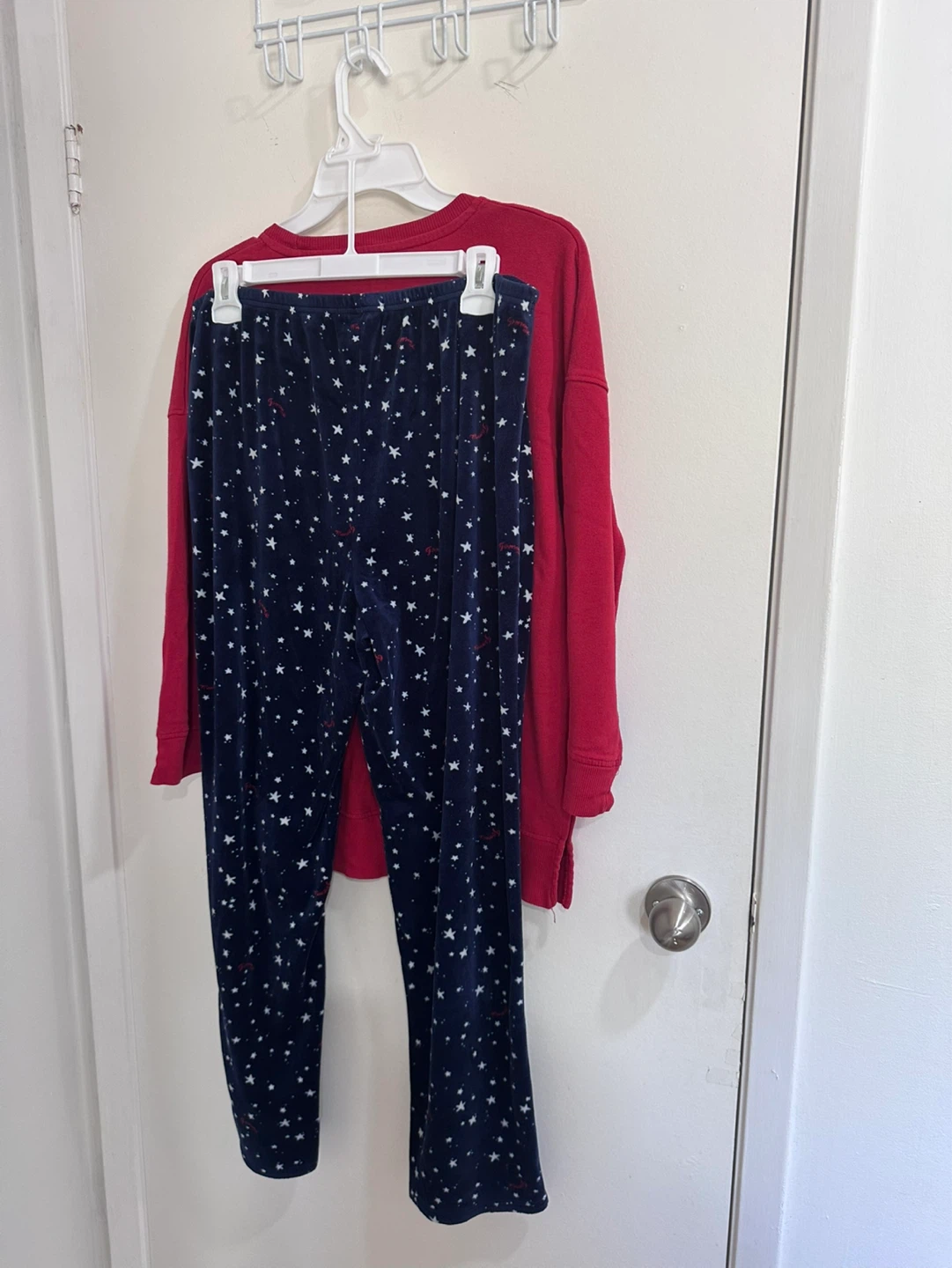 $10 | Tommy Hilfiger Sleepwear Set - photo 2