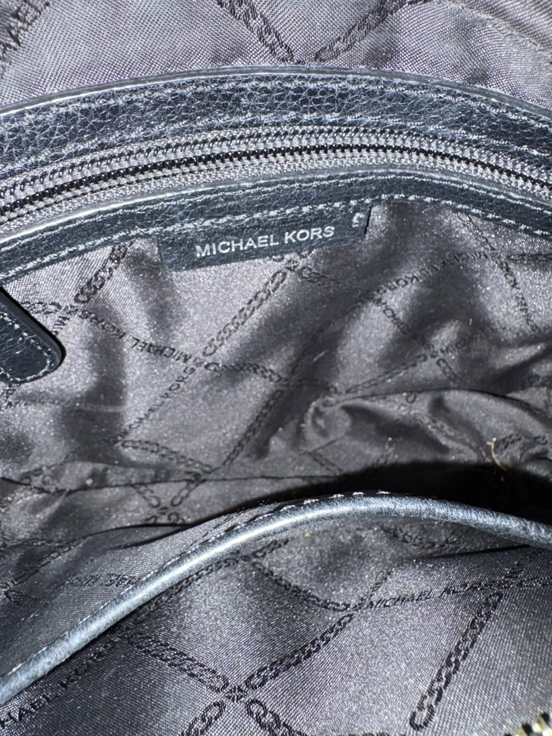 Michael Kors Black Leather Camera Bag - photo 3