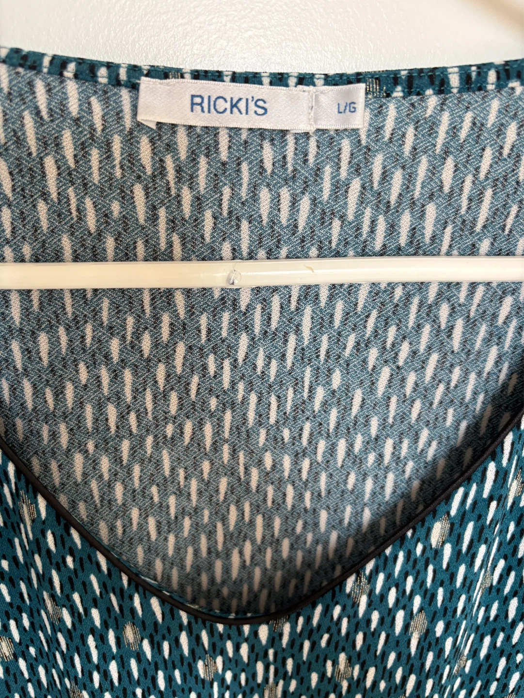 L/XL Long Sleeve Blouse Ricki’s - photo 3