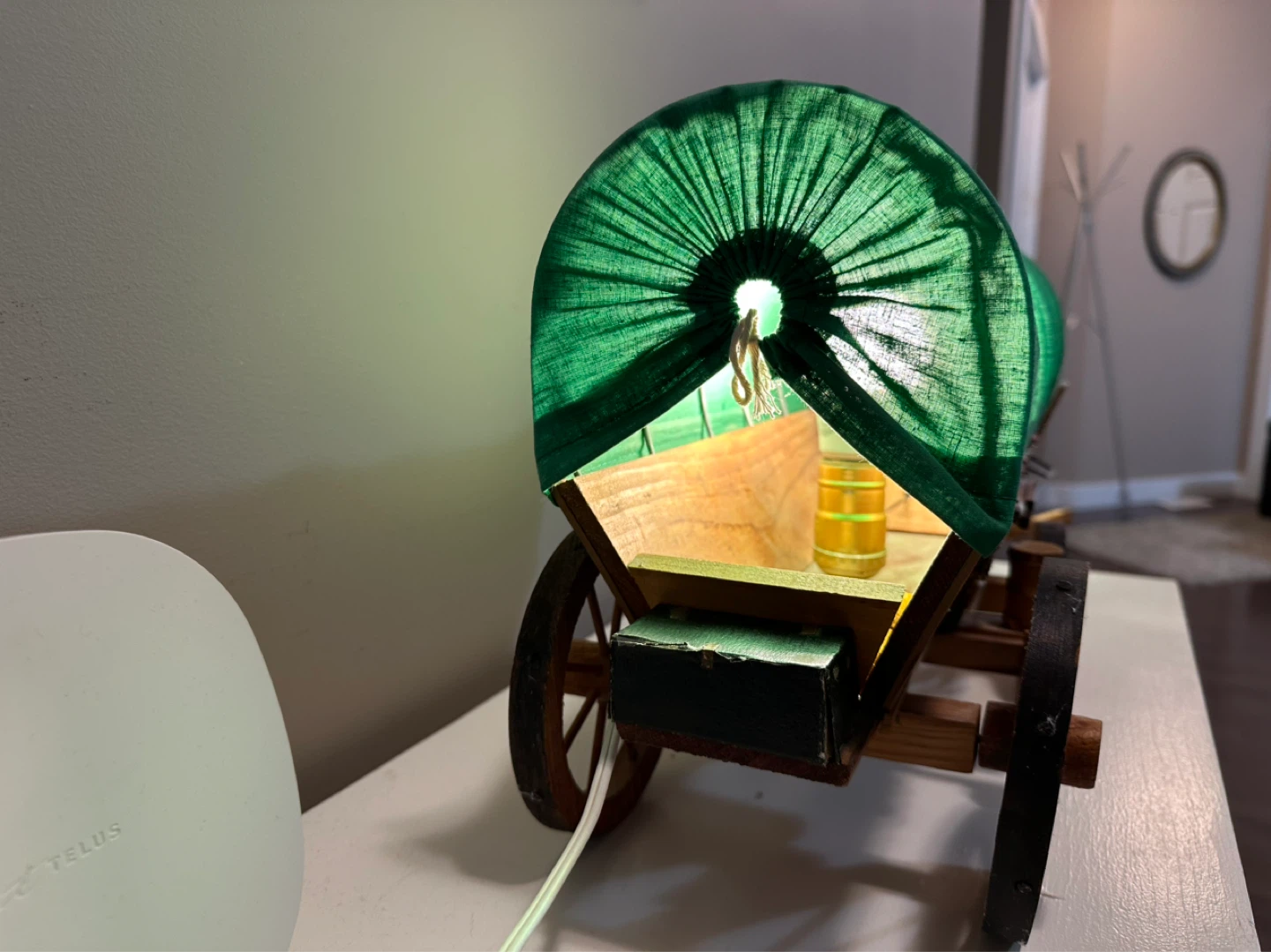 Collectible Calgary Stampede Covered Wagon Lamp - photo 4