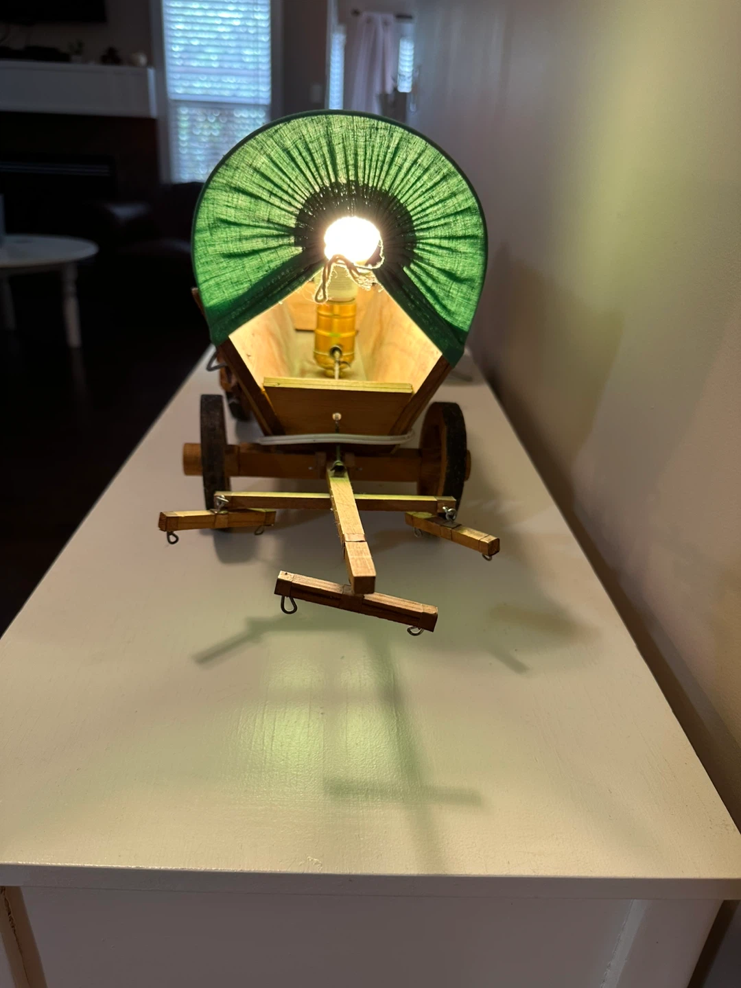 Collectible Calgary Stampede Covered Wagon Lamp - photo 3