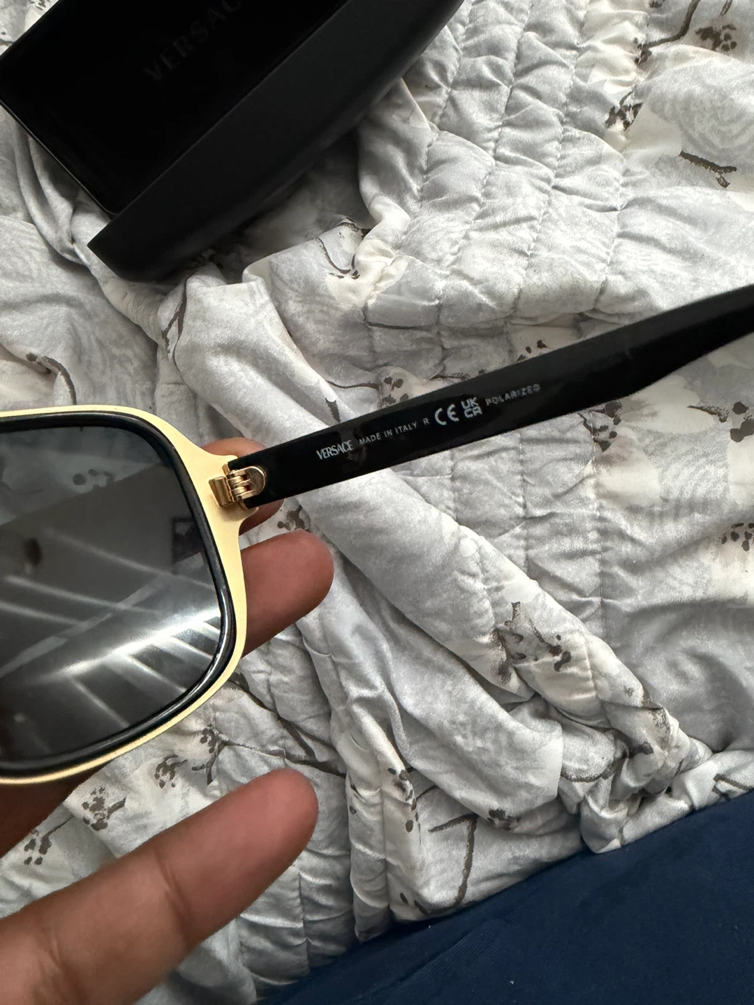 Versace VE2199 Polarized Sunglasses with Case - photo 5
