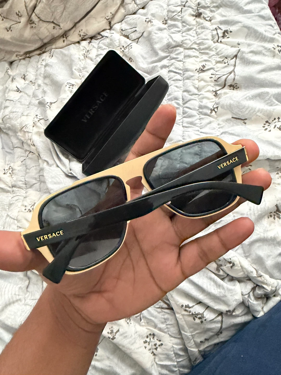 Versace VE2199 Polarized Sunglasses with Case - photo 4
