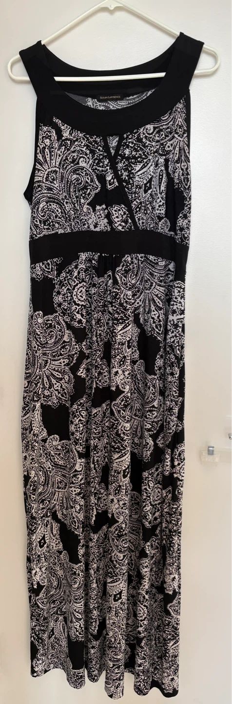 XL/XXL Susan Lawrence Peekaboo Front Maxi Dress