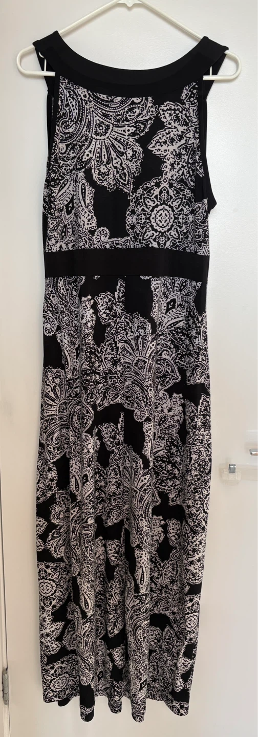 XL/XXL Susan Lawrence Peekaboo Front Maxi Dress - photo 3