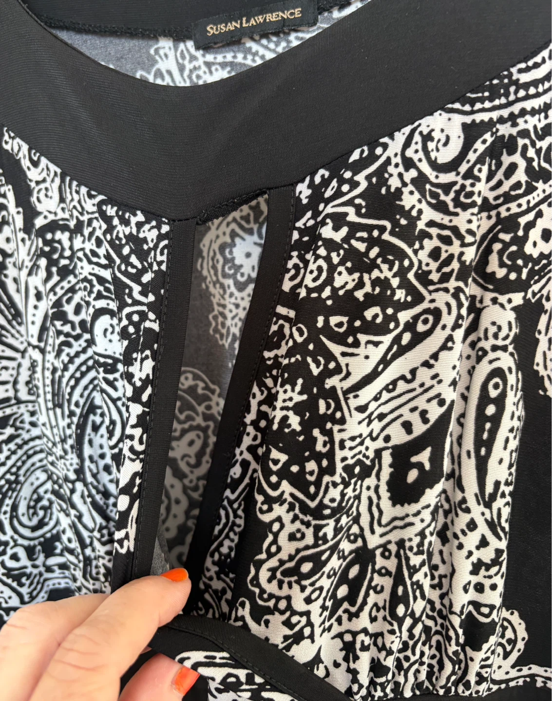 XL/XXL Susan Lawrence Peekaboo Front Maxi Dress - photo 4