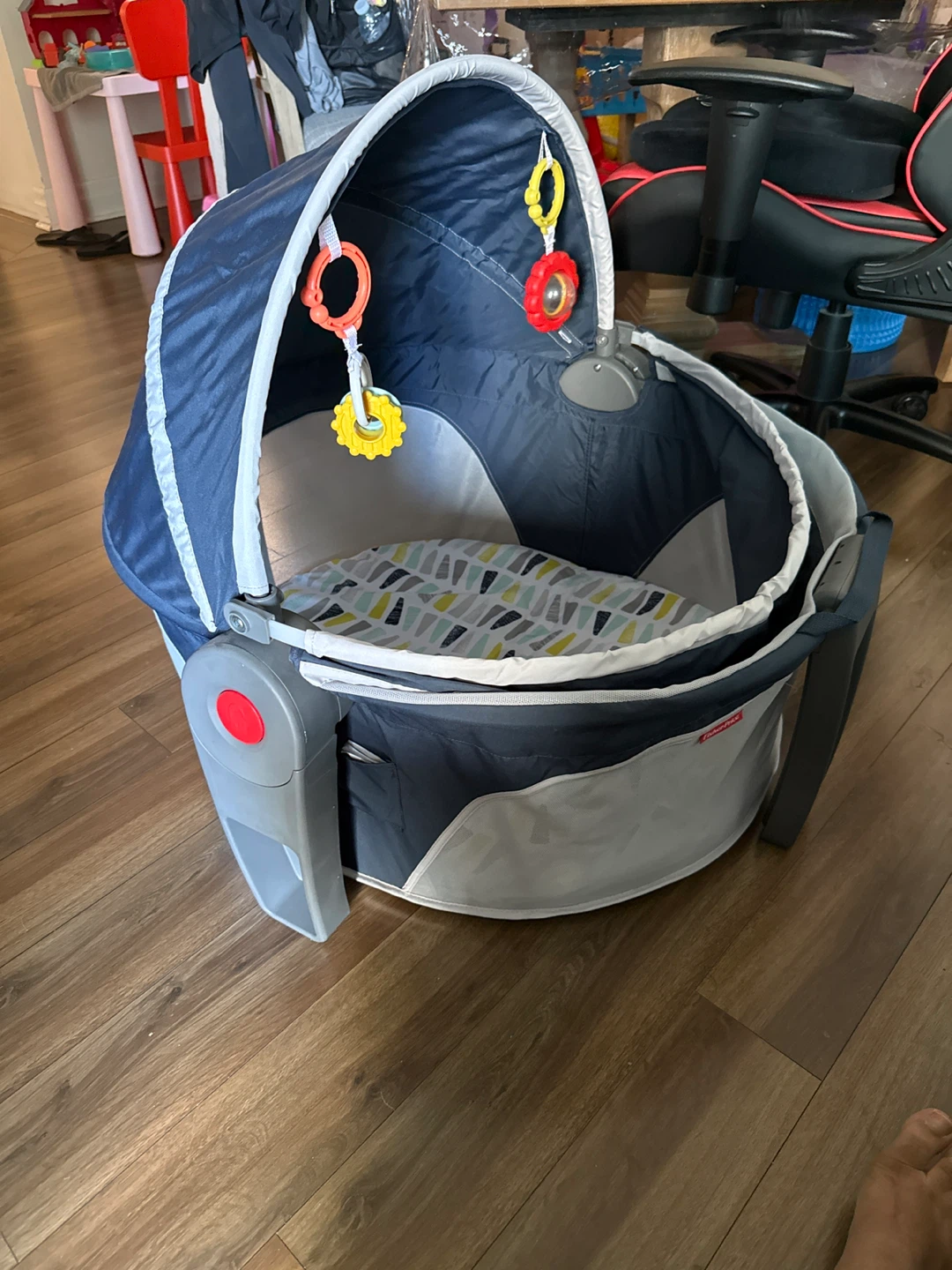 Fisher-Price Bassinet - photo 2