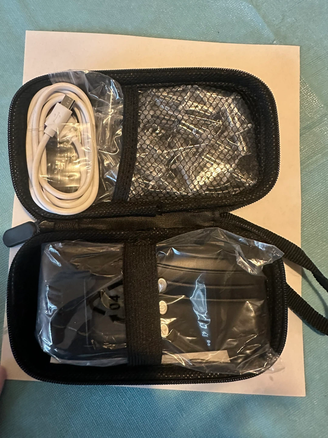 Alcohol Breathalyzer EK913 with Case and Charger - photo 2