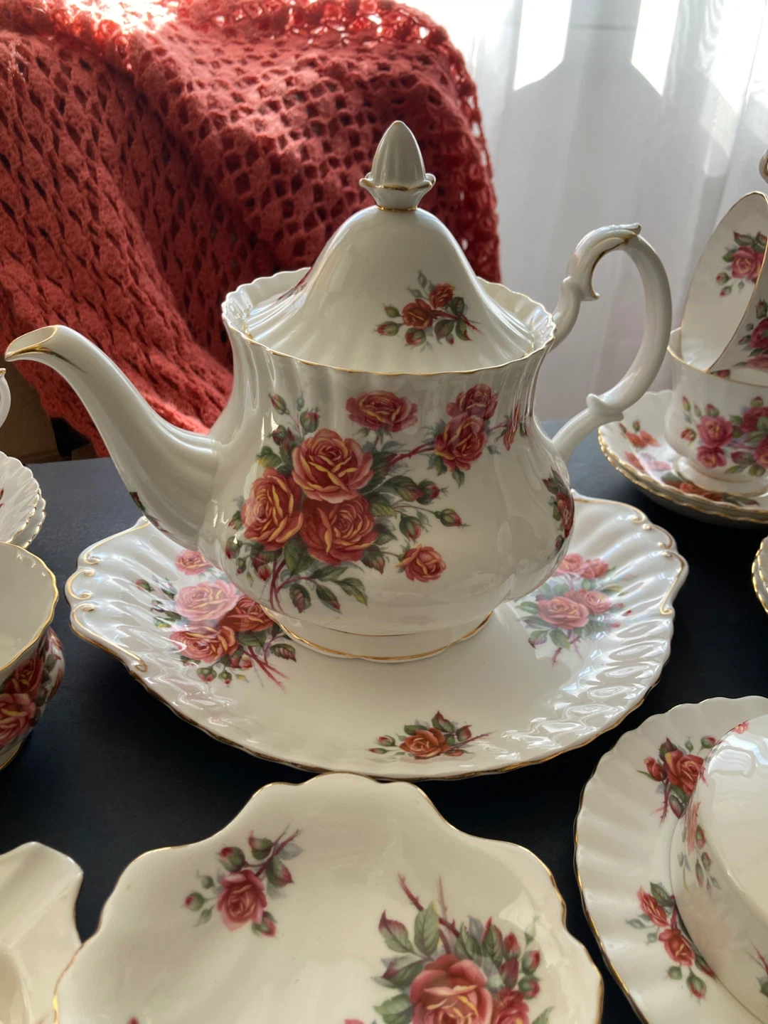 Royal Albert teaset for 6 Centennial rose - photo 2