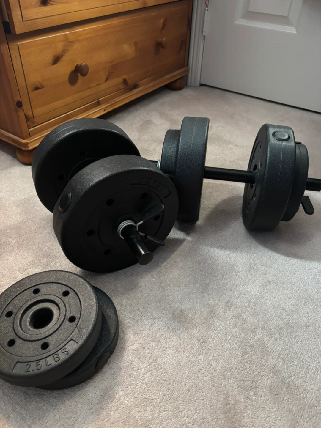 Adjustable Dumbbell Set (15lbs and 20lbs)
