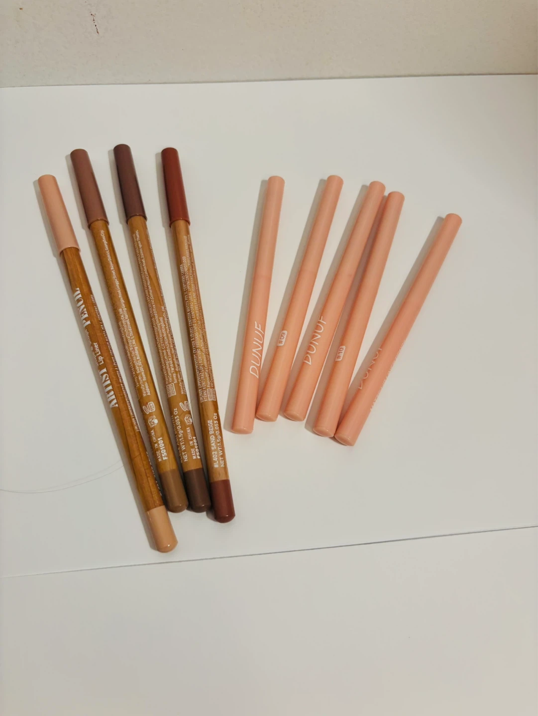 DUNUI Artist Pencil Set - 8 Piece Lip & Eye Pencils