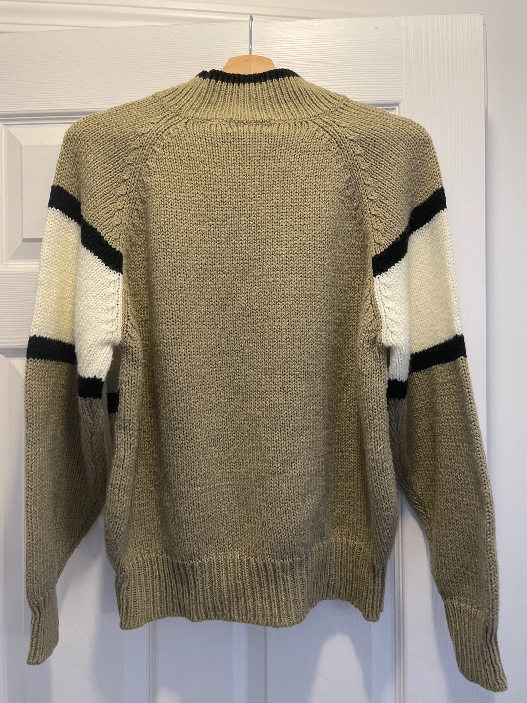 Works Tan Floral Knit Sweater - photo 3