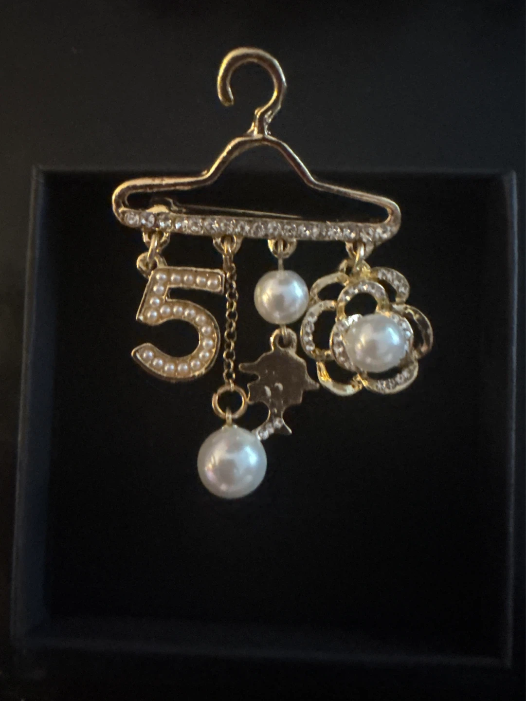 Gold Tone Hanger Brooch with Pearl Accents - photo 5