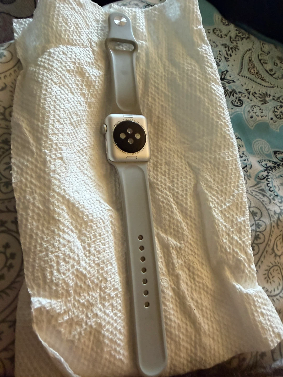 Apple Watch Series 3 (2nd Gen) - GPS, Aluminum Case