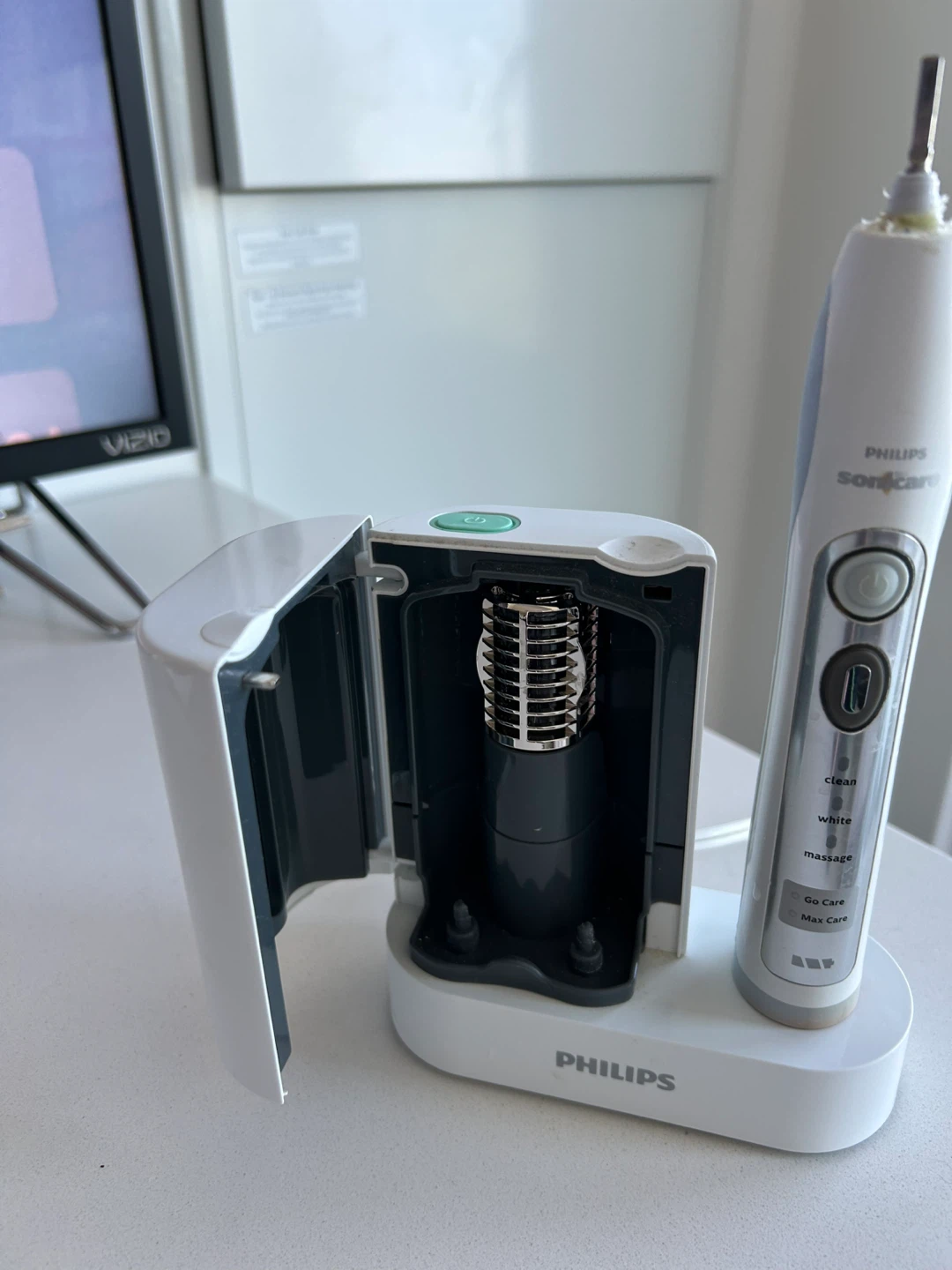 Philips Sonicare  with UV Sanitizer - photo 2