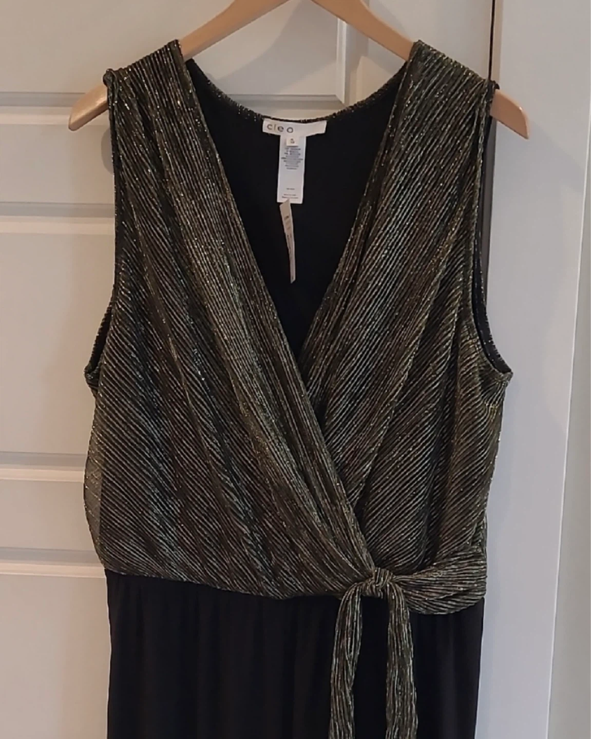 NWT Cleo Metallic Faux Wrap Jumpsuit XL - photo 2