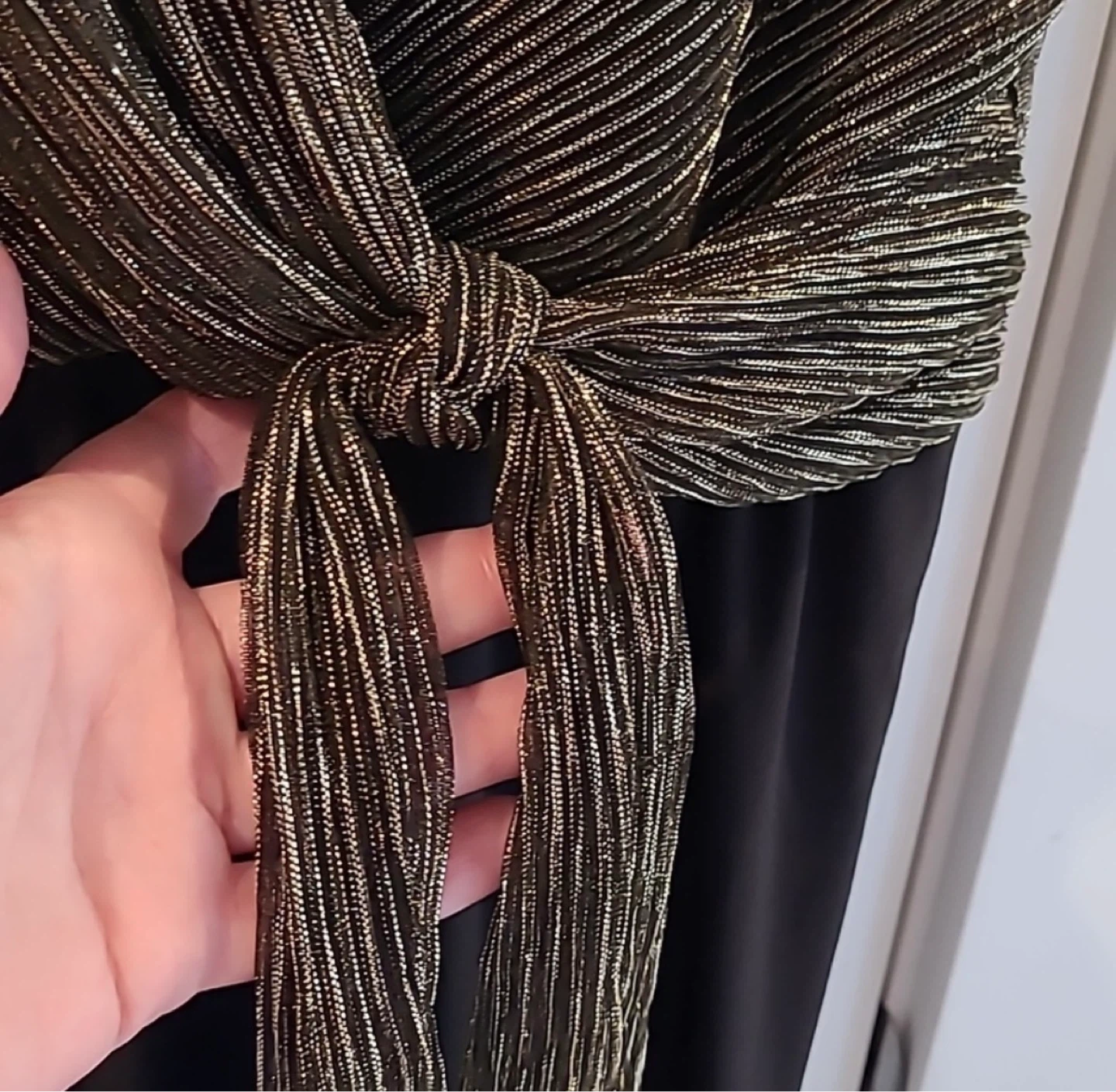 NWT Cleo Metallic Faux Wrap Jumpsuit XL - photo 4